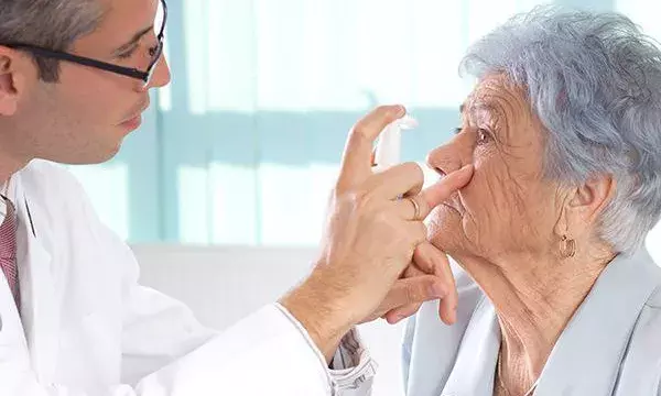 Here are some steps to keep eyes safe in old age