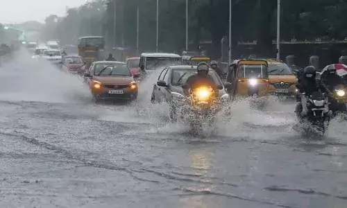 Yellow alert: Heavy rains lash Hyderabad; water logging fears return to haunt people