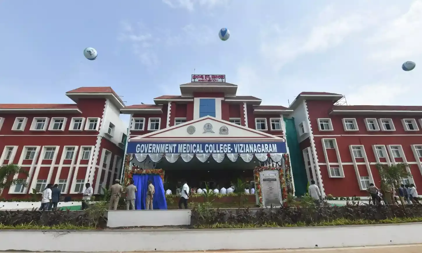 Jagan inaugurates 5 medical colleges; adds 750 MBBS seats to state