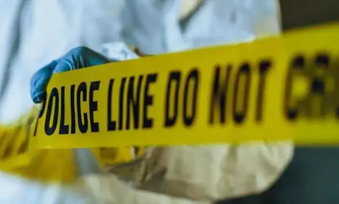 Head constable shoots wife, two daughters to death; kills himself in Kadapa