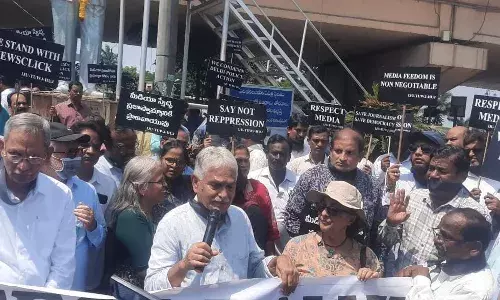 NewsClick row: Protests held in Hyderabad over journalists arrest in Delhi