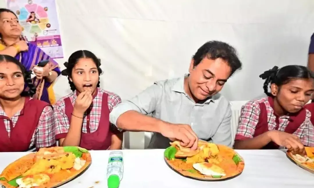 `Chief Ministers Breakfast Scheme’ launched; Telangana govt to feed 23L school students