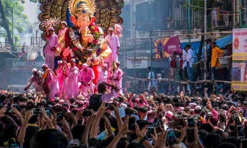 Hyderabad: 488 people caught red-handed harassing women during Ganesh festivities;122 jailed