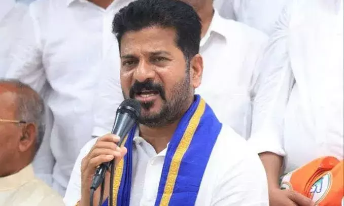 CM Breakfast Scheme: Lack of basic kitchen facilities puts students in danger, alleges Revanth