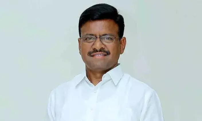 Telangana Congress files complaint against BRS MLC for violating poll code