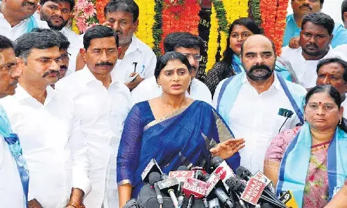 YS Sharmilaās YSRTP decides to go solo in Telangana polls; blames Congress for breakup