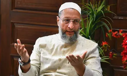 AIMIM chief Owaisi hails BRS manifesto, says poor would benefit
