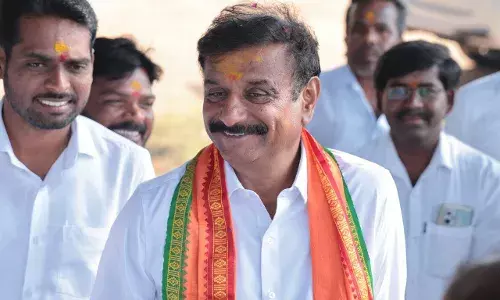 BRS MP Kotha Prabhakar Reddy stabbed in stomach during campaign in Telanganaās Siddipet