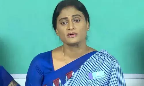 Telangana Elections: YS Sharmilaās YSRTP withdraws from contest, to support Congress