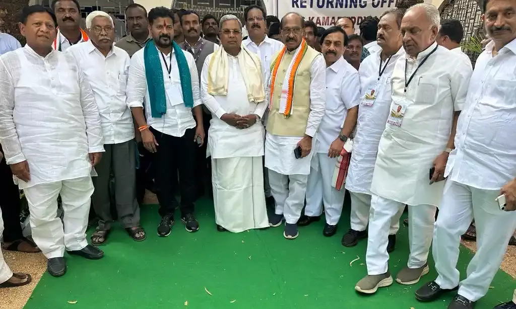 Siddaramaiah in Kamareddy: Congress vows Rs 20,000 cr for BC welfare, increased political quota in local bodies