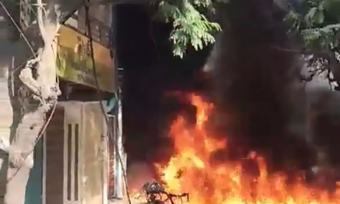 Hyderabad: 2 women among 6 die of asphyxia after residential building catches fire at Nampally