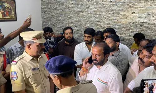 Hyderabad: Midnight search carried out at Congress candidate Madhu Yashkis house; police, BRS under fire