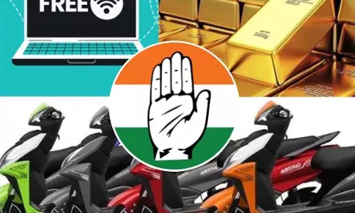 Congress manifesto: Rs 1 lakh cash, 10 gms gold to women, free internet, electric scooters to students