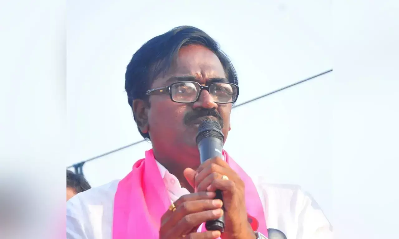 Khammam: Battling anti-incumbency, Transport Minister Ajay Puvvada dismisses Congress Nageswara Rao as white elephant