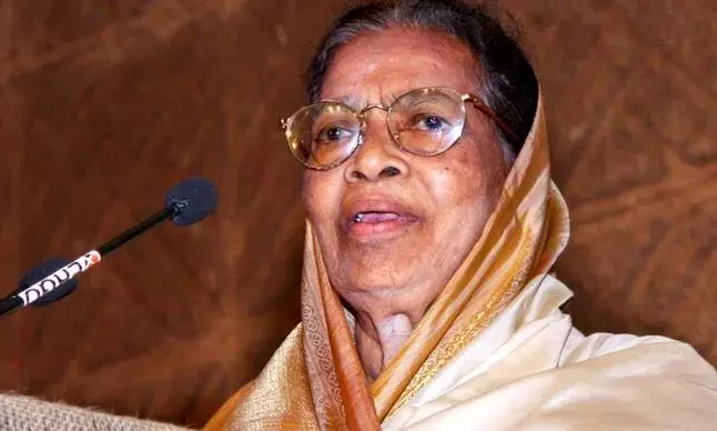 First woman Supreme Court judge M Fathima Beevi laid to rest with full state honours