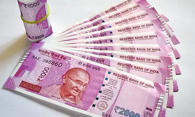 RBI says Rs 2,000 notes totalling Rs 9,760 cr still with public