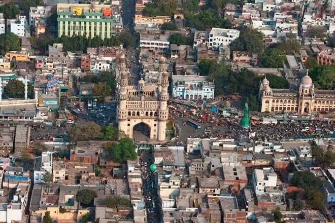 Sameer Waliullah: Congress will fulfil promise of Old City’s development Sameer Waliullah: Congress will fulfil promise of Old City’s development