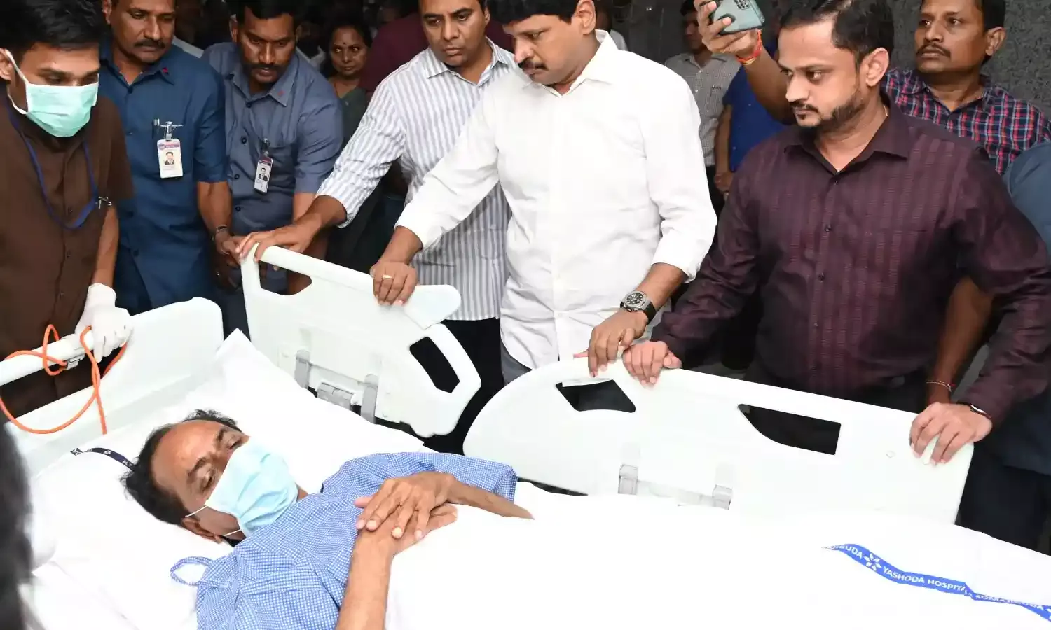 Former Telangana CM KCR successfully undergoes hip replacement surgery after fall