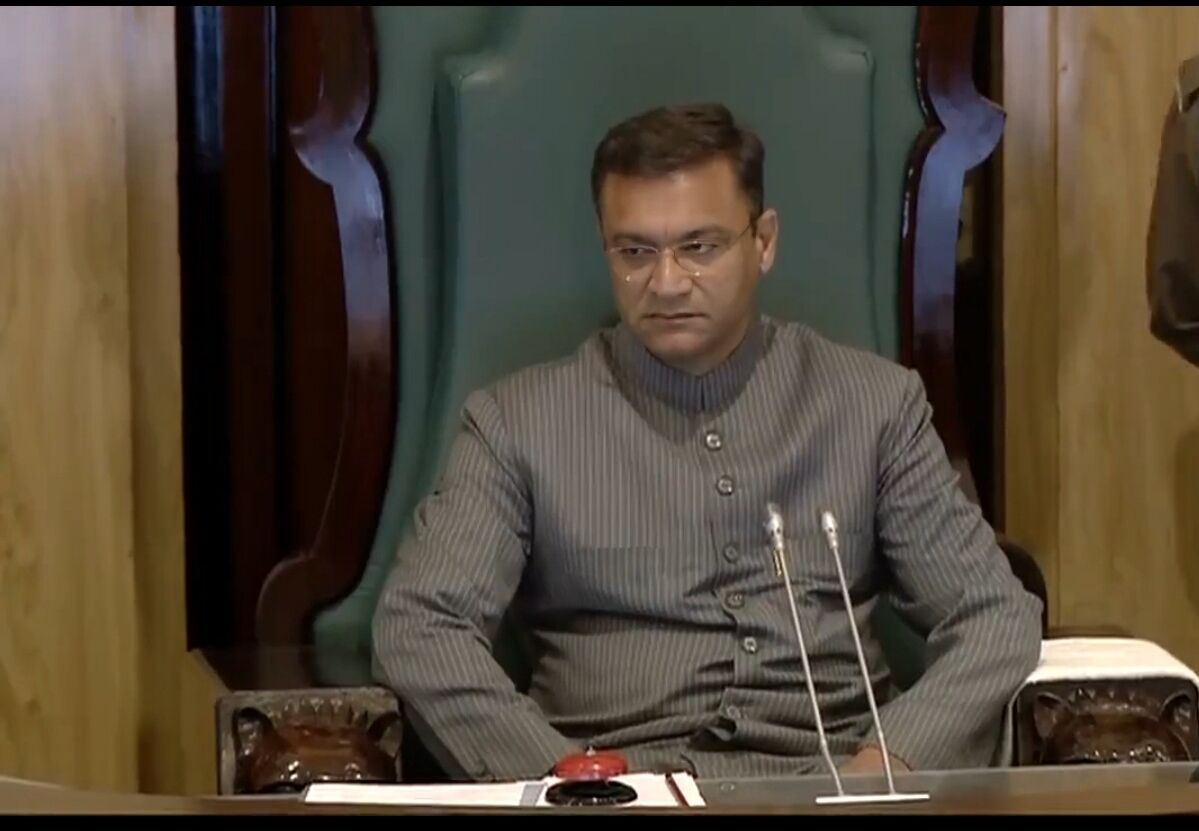 BJP MLAs Reject Akbaruddin Owaisi As Pro-tem Speaker; Refuse To Attend ...