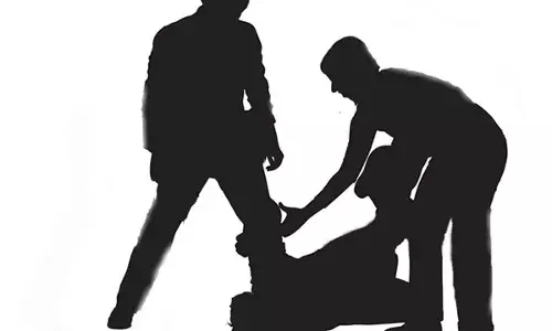 NRI travels from Goa to Hyderabad to meet chief minister, gets assaulted, robbed