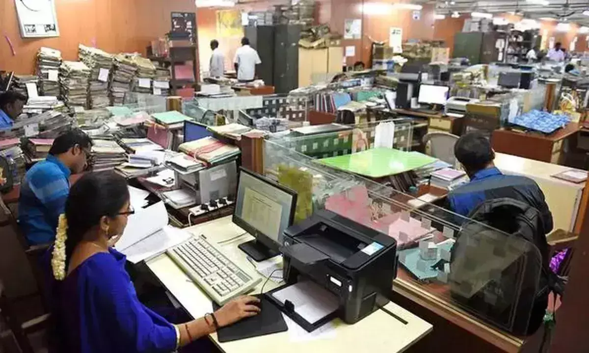 Centre issues fresh guidelines for govt employees to receive awards from private bodies