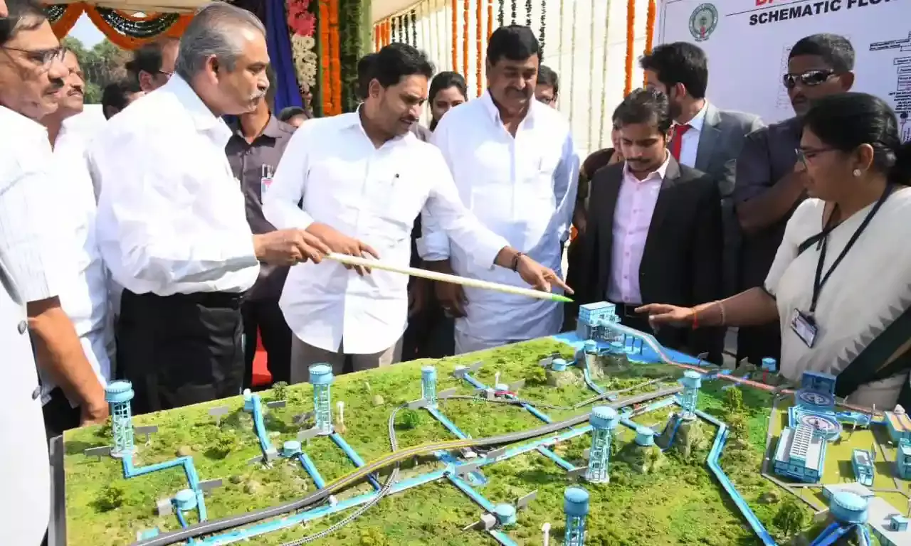 Jagan opens super speciality hospital to treat kidney issues in Uddanam