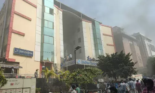 Minor fire breaks out Vizags Indus hospital, many patients shifted to other hospitals