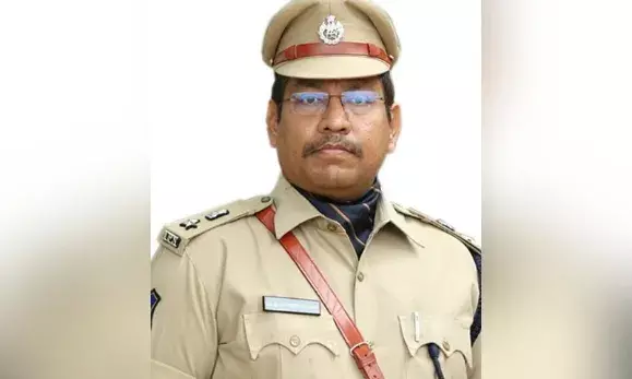 Hyderabad: Police question Telangana IPS officer Naveen Kumar in cheating, forgery case