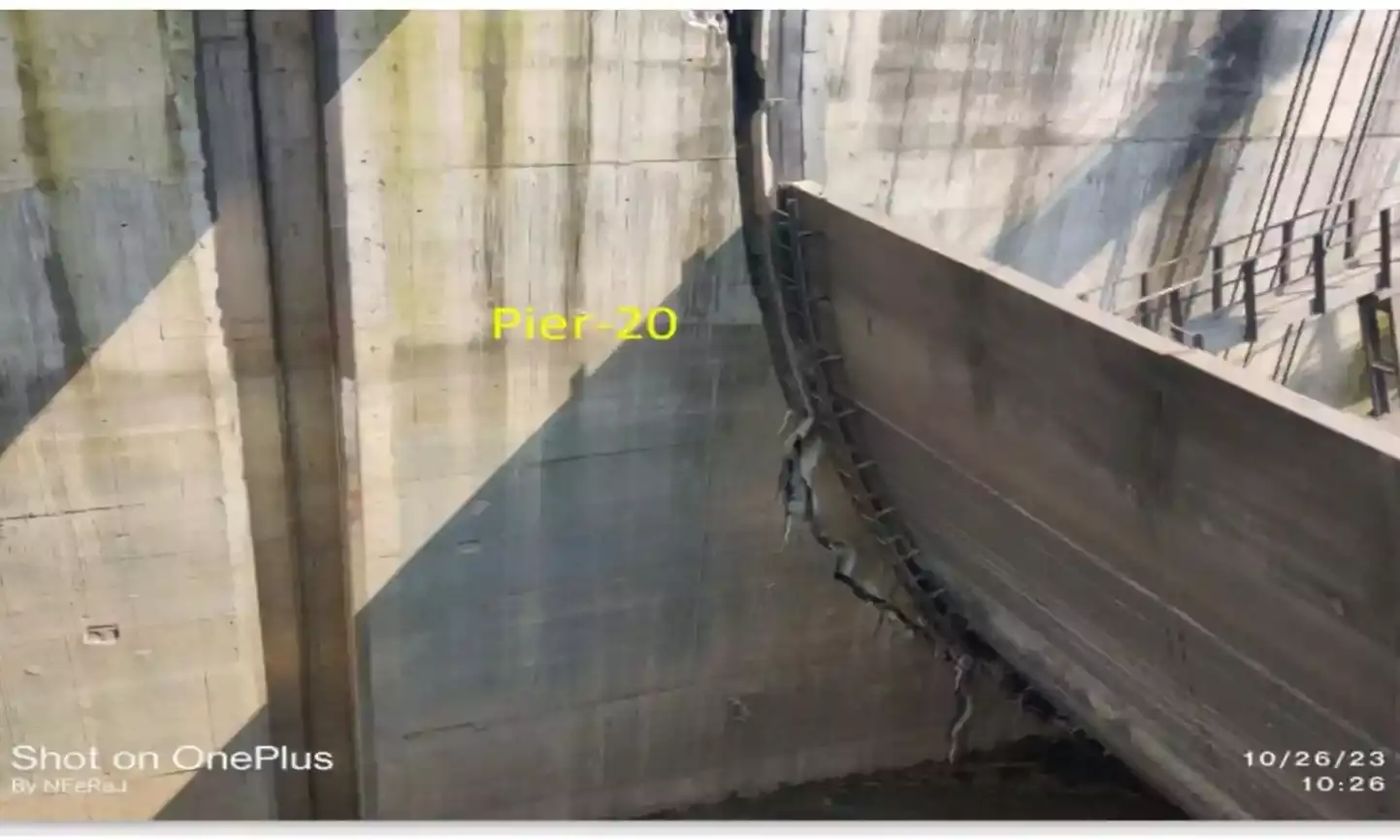 Uttam Kumar Reddy inspects Medigadda barrage; officials explain events that led to sinking of piers