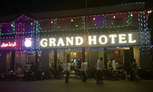 Undercooked mutton leads to fight at Grand Hotel; Abids cops book owner, staff