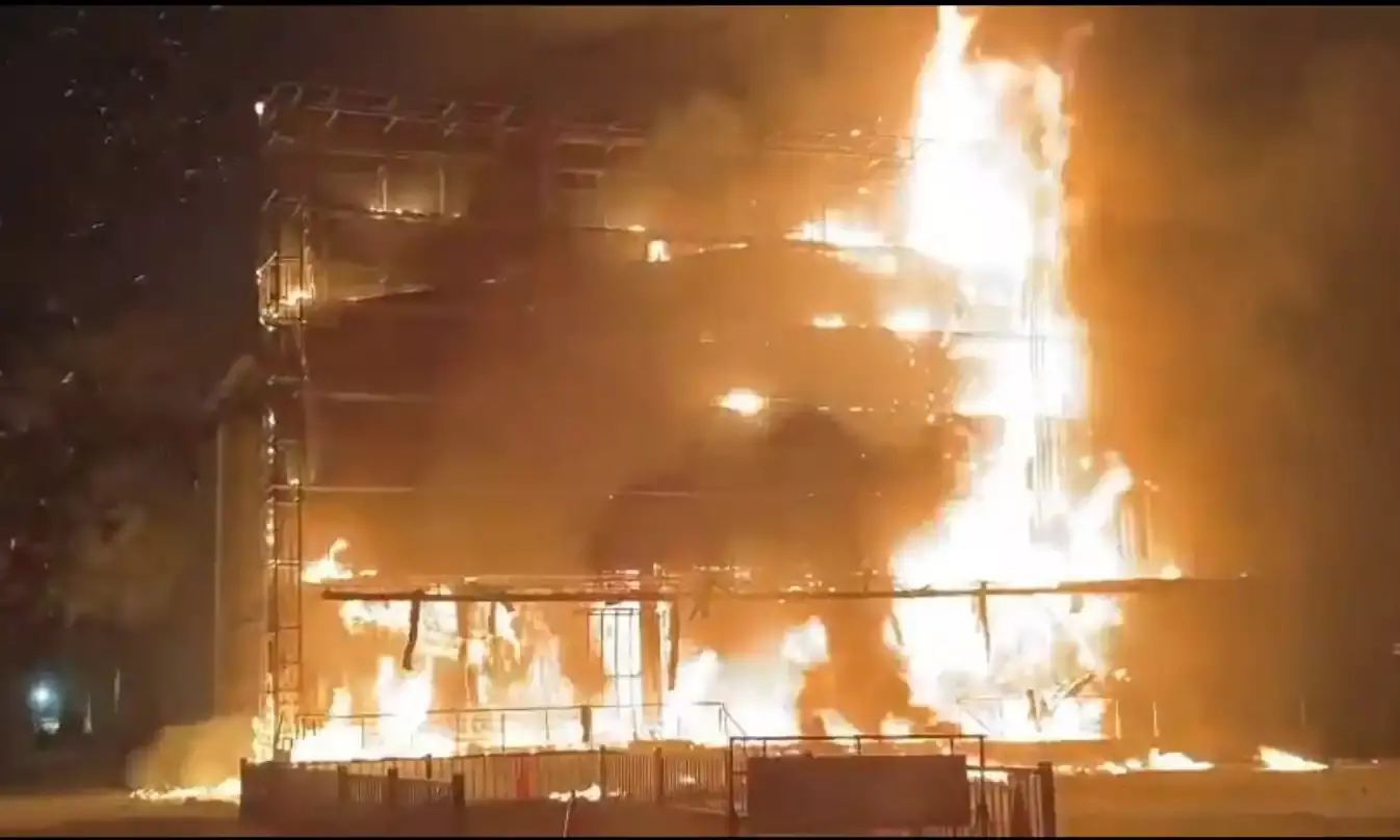 Fire breaks out at CMR Shopping Mall in Uppal; property worth crores lost