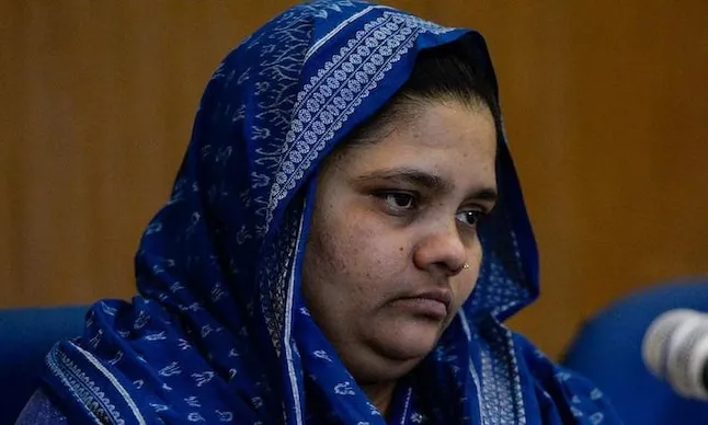 Bilkis Bano case: SC quashes Gujarat govts remission order, 11 convicts to return to jail