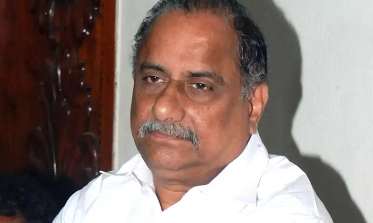 TDP, Jana Sena leaders woo Kapu leader Mudragada Padmanabham to secure his political re-entry