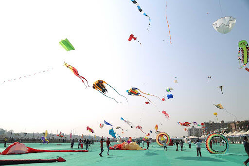 From Parade Grounds to Gandipet, best kite-flying venues in Hyderabad ...