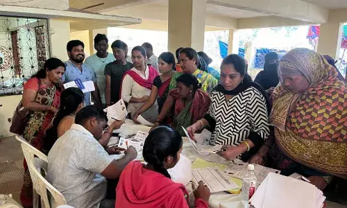 Telangana govtās 5 guarantees: 1.05 Cr applications received under Praja Palana