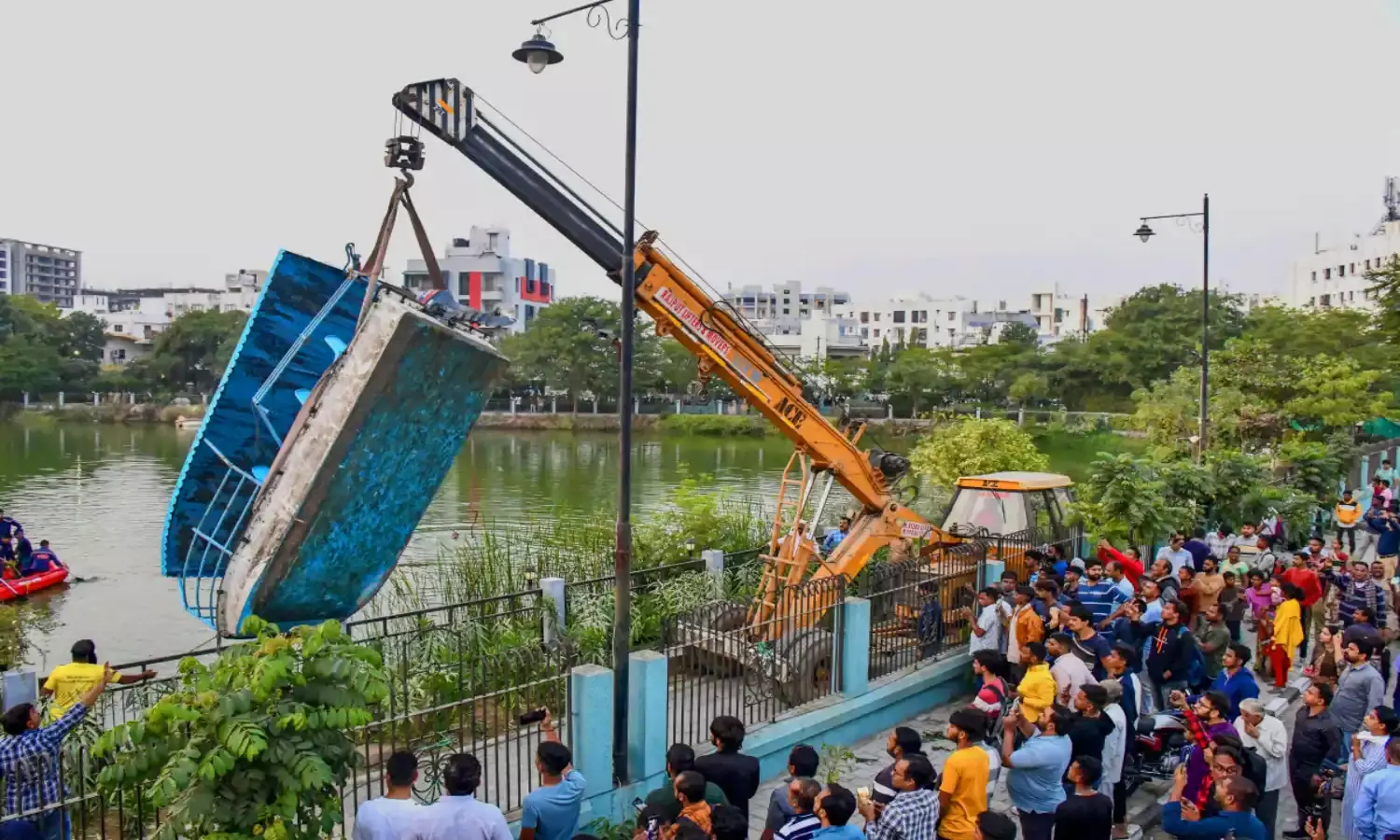 Gujarat boat tragedy: 12 students, 2 teachers dead and 20 rescued; 2 arrested