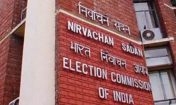 Delhi poll officials internal note creates flutter about Lok Sabha election date