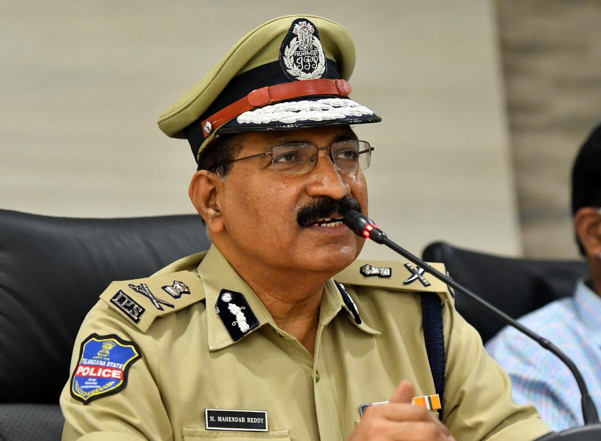 Former DGP Mahender Reddy appointed as TSPSC chairman