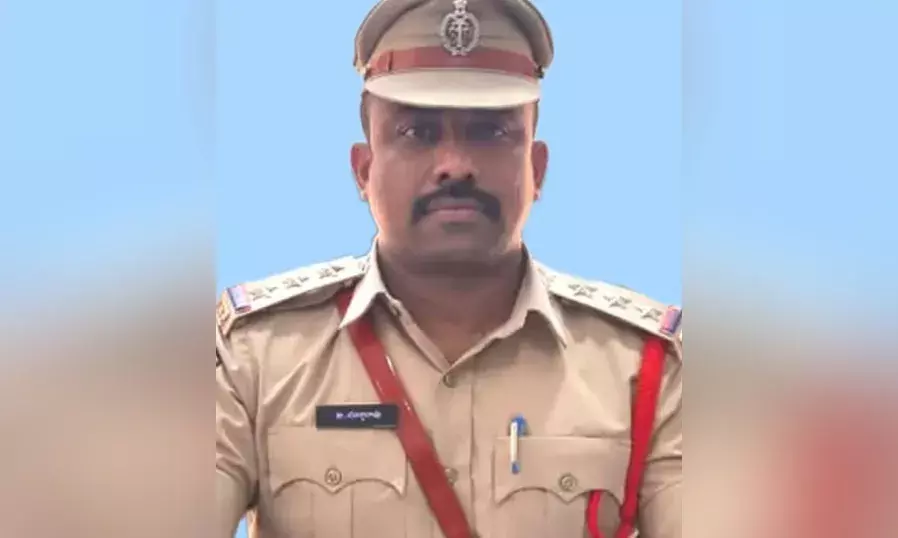 Bodhan MLA Shakeel, Panjagutta inspector Durga Rao