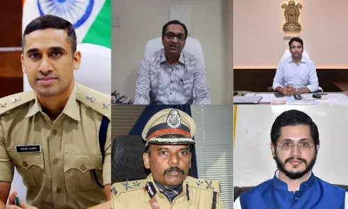 Jagan transfers 21 IAS, 28 IPS officers before the polls, full list here