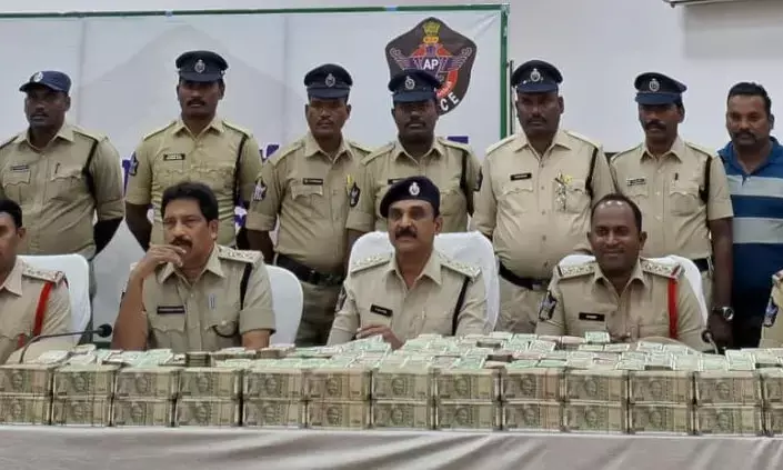 Andhra elections: Police seize gold, silver, cash worth ₹16.94 Cr; 25 held