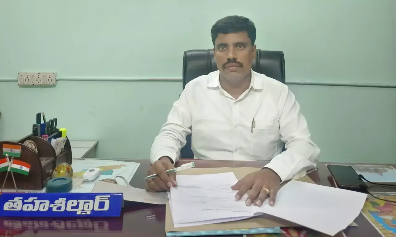 Newly-transferred tahsildar murdered in Vizag hours after taking charge