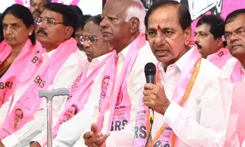 KCR to hold meeting on Feb 13, oppose Congress stand on Krishna waters sharing