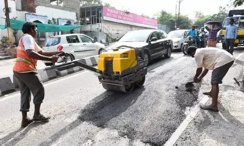 Hyderabad: Waking up to traffic mess, GHMC speeds up FOBs construction, road repairs
