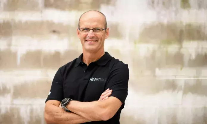 Jhund: How Guru Gary is using cricket to keep slum kids away from drugs in SA