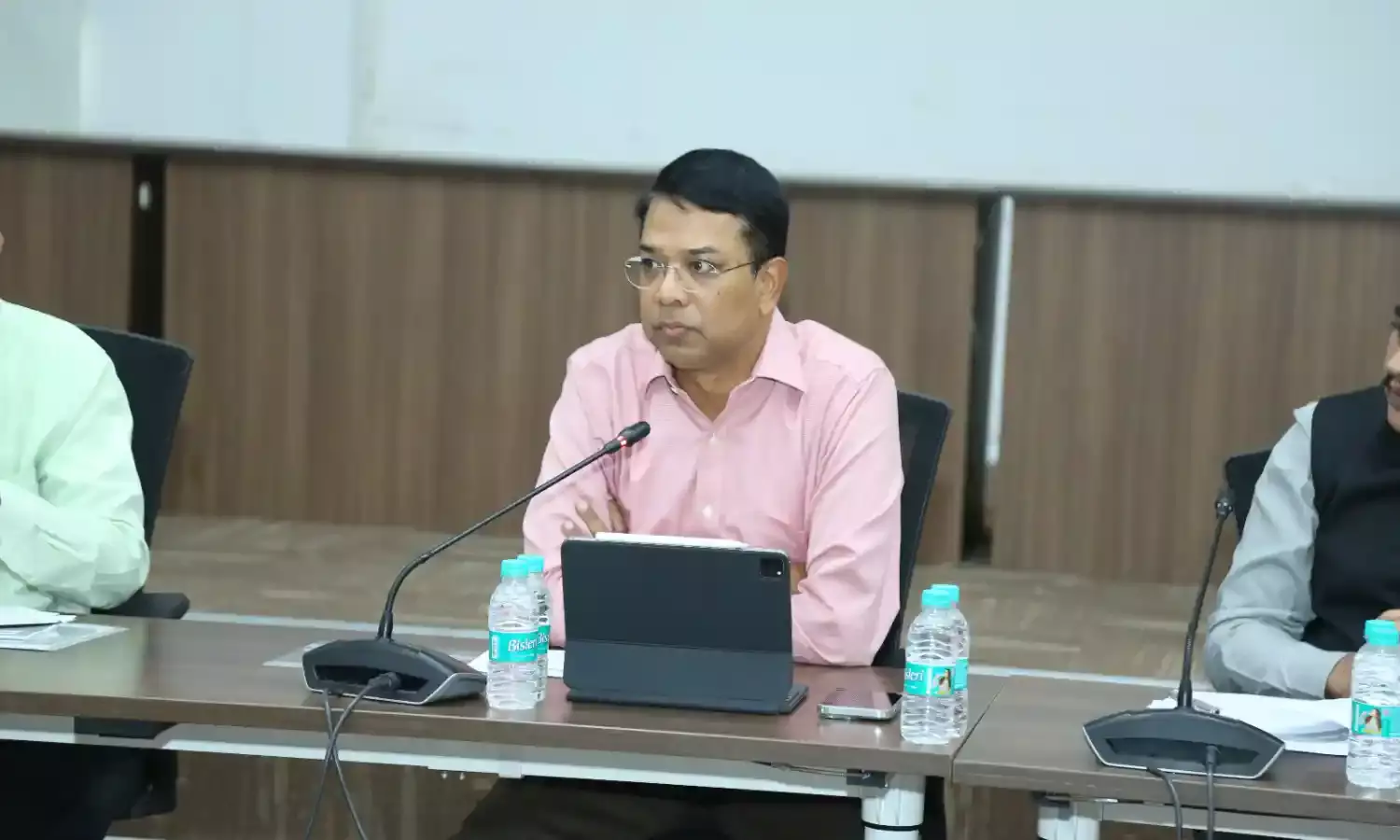 Lok Sabha elections 2024: Curb cash, liquor flow, Telangana CEO tells security agencies