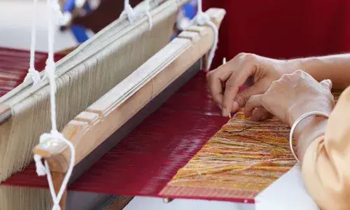 Telangana gets nod for establishing Indian Institute of Handloom Technology