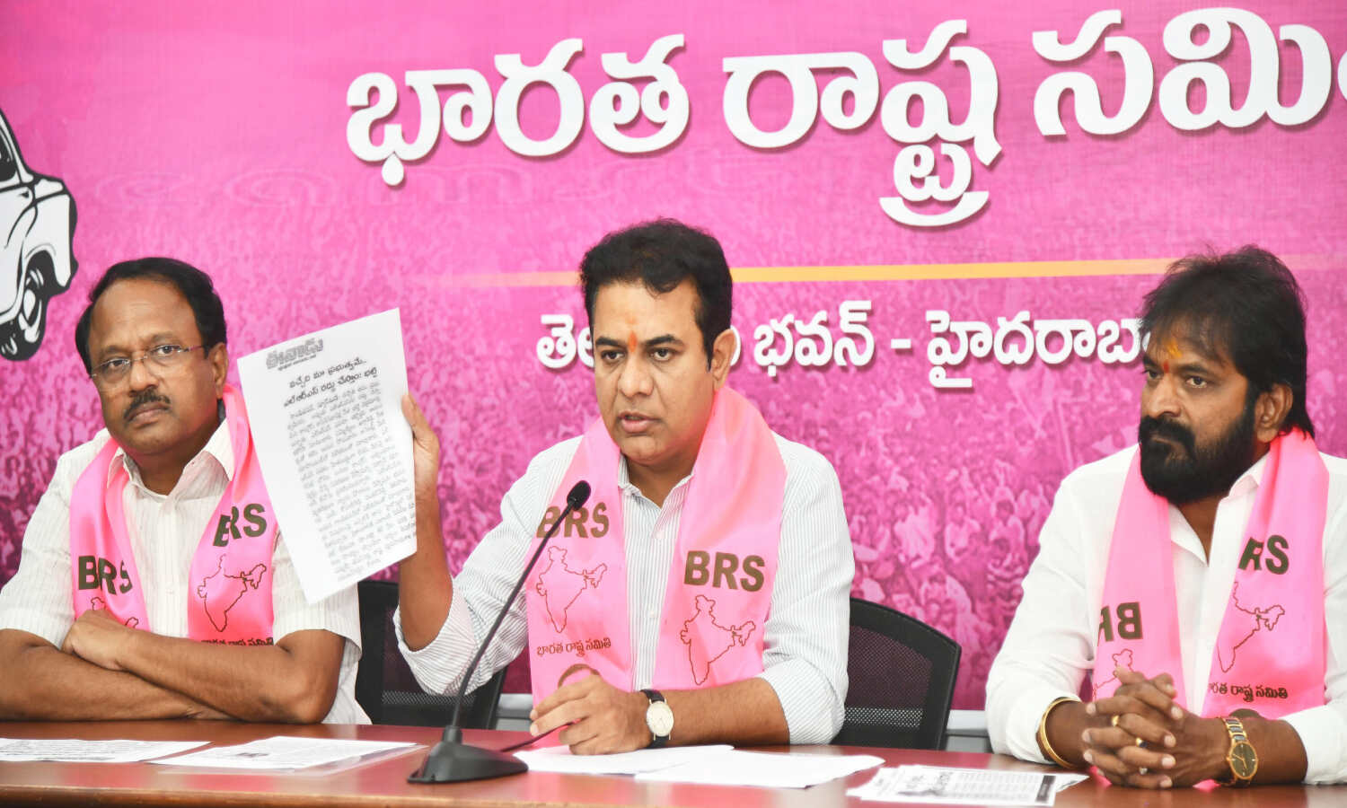 Telangana: BRS Demands Free LRS Implementation, Plans Protests On March 7