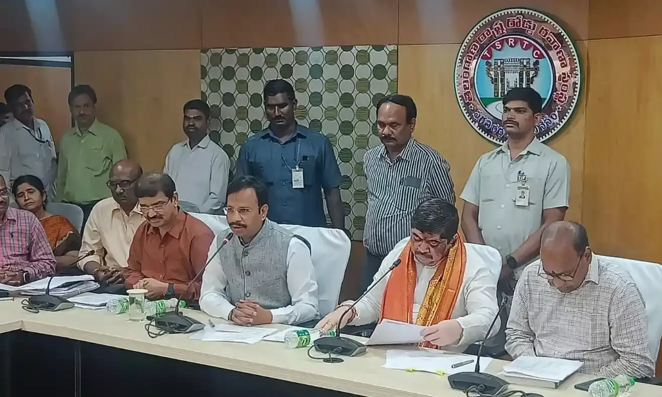 Congress announces 21% pay increase to TSRTC employees from June 1