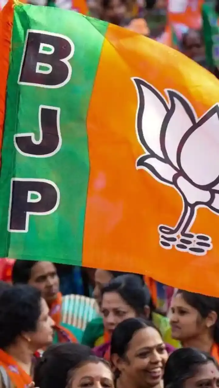 Five leaders join the BJP